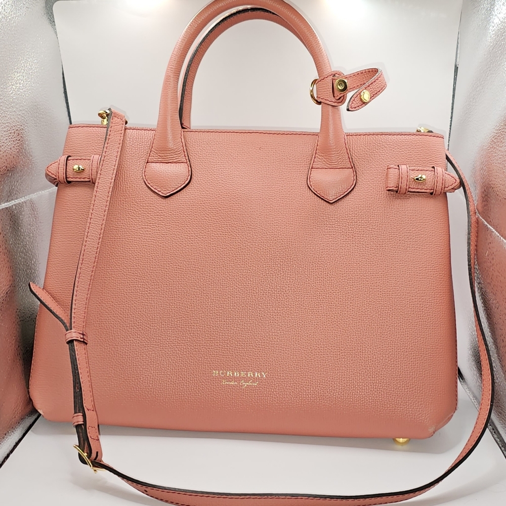 Burberry medium size banner bag